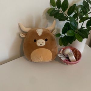 Squishmallow longhorn cow